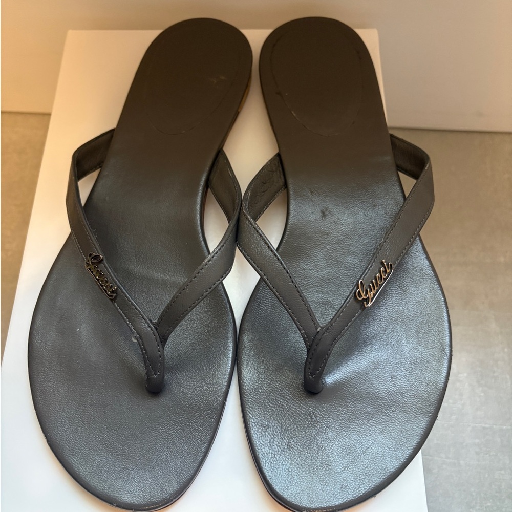 Gucci Gray Sandals Elegant Design size 8 - Picture 3 of 14